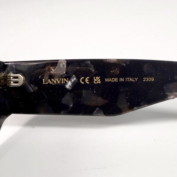 Lanvin Signature Sunglasses LNV670S - Picture 6 of 7